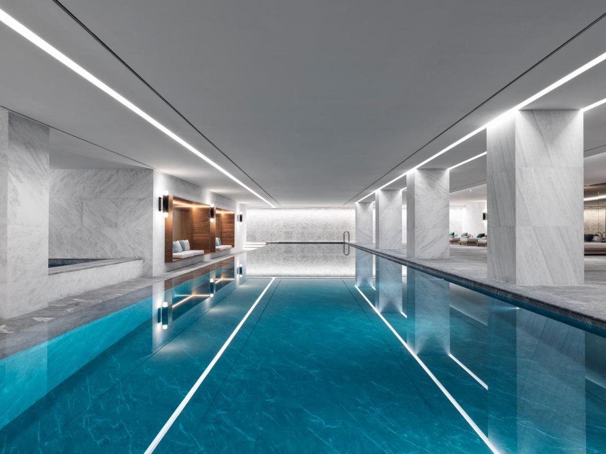 Grand Hyatt Athens Hotel Exterior foto The pool at the Four Seasons Hotel, London